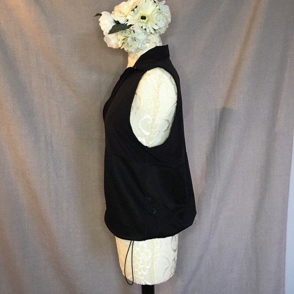 Sleeveless Black Athletic Top Sheer Mesh VMMV - Picture 3 of 5